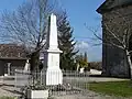 Le monument aux morts.