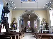 Vue intérieure de la nefvers le chœur.