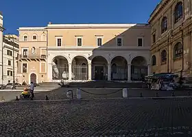 Façade.