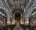 Vue intérieure, et chapelles latérales