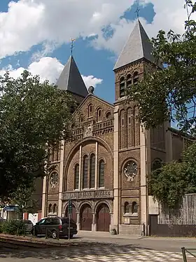 L'église Sainte-Thérèse d'Avila.