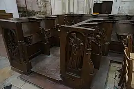 Les stalles sculptées du XVIe&nbsp;siècle.