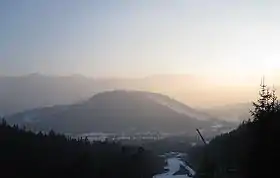 Vue de la face nord-est du Gschwandtkopf vers la vallée de l'Inn.