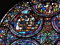 Douzième médaillon (en haut à gauche) : le cadavre de saint Thomas Becket repose dans un sarcophage.