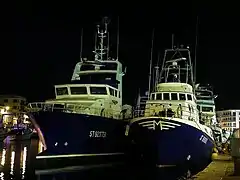 Bateaux de pêche industrielle.