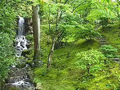 Jardin supérieur, cascade Odaki.