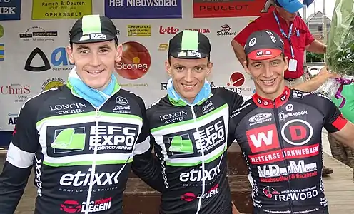 Podium de la 2e&nbsp;étape du Tour de Flandre-Orientale 2015 : Christophe Noppe (2e), Dennis Delmotte (1er) et Jasper Temmerman (3e).