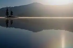 Image illustrative de l’article Lac Snag