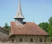 La chapelle Saint-Jean, à pans de bois.