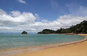 Île Ngaio depuis le rocher de la pomme fendue, le 28 novembre 2016.