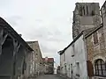 Une rue du village médiéval.