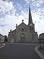L'église côté façade.