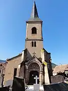 Clocher-porche et portail.