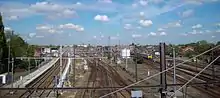 Voies, quais et voies de passage et de service
