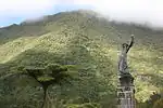 Carlo Sarrabezolles,  Statue de la Victoire à Hell-Bourg, dans les Hauts de la Réunion.