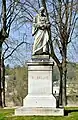 Statue tourangelle de François Rabelais par Henry Dumaige.