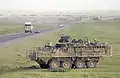 Stryker ICV de la 25e division d'infanterie américaine en patrouille en Irak (2005).