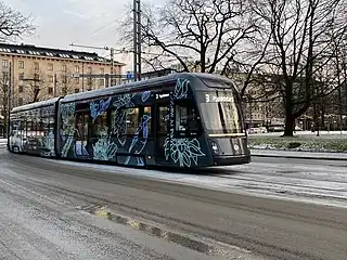 Rame de tramway dans Pirkankatu.