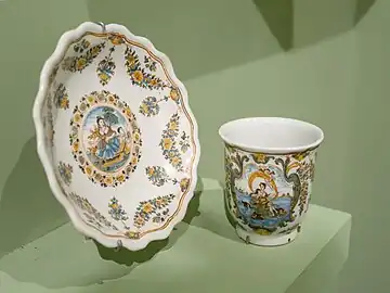 Tasse et soucoupe
