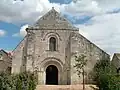 La façade.