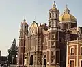 Le Templo Expiatorio a Cristo Rey ou l'ancienne basilique.