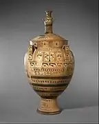 Cratère avec couvercle surmonté d'une petite hydrie. Eubée, 750-740. Attribuée au peintre de Cesnola. H. 1,15&nbsp;m. The Met