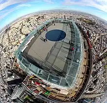 800&nbsp;m2 de deck, la tour Montparnasse, 2012