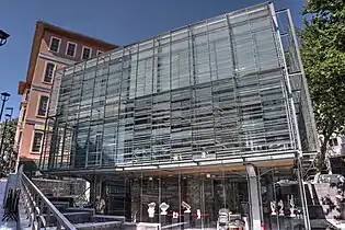 Extérieur de la citerne après restauration.