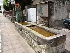 Fontaine.