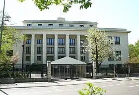 Vue de la mission diplomatique