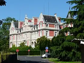 Image illustrative de l’article Château Magne