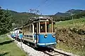 Journée tessinoise du 10 septembre 2011. Tram FART 7 ex Tlo1 (tram de Lugano) Voiture d'été LCD 21 (Lugano-Cadro-Dino Automotrice ex LCD 9 (Lugano-Cadro-Dino) aujourd'hui MOB 1001