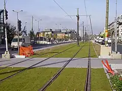L'infrastructure du tramway T2 en cours de finition à Colombes le 28 octobre 2010.