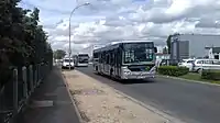 Le Citelis 12 no&nbsp;6019 suivi du Citaro no&nbsp;3048 de Transdev Vaux le Pénil à Vaux le Pénil.