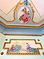 plafond et mur décoré