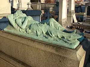 Gisante à Suresnes