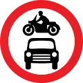 Véhicules à moteur interdits