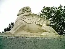 Chrysomallos par Léopold Renard.