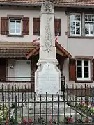 Monument aux morts.