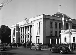 Bâtiment de la Rada, classé.