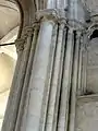 Pilier sud-est, côté ouest.