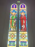 Vitrail saint Martin évêque et saint Charles Borromée.