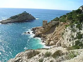 Le tombant de l'Elevine vu des hauteurs.