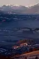 Vue sur les Pyrénées et sur La Bastide-de-Sérou.