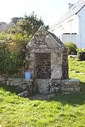 Le puits de Lomarec.
