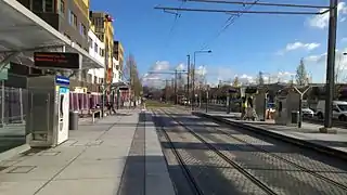 Station et arrière-gare de Saint-Denis Porte de Paris.