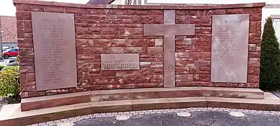 Monument aux morts.