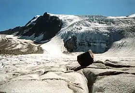 Vue depuis le glacier du :Sulzenauferner&nbsp;(de).