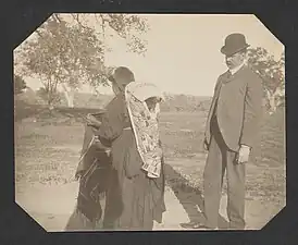 1902.