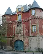 Le château de Budé.